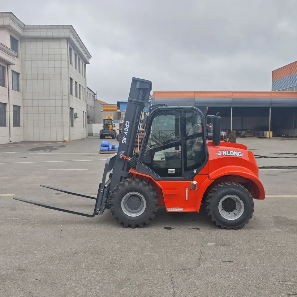 3-7 Ton CE ISO Certified Diesel Rough Terrain Forklift 4WD - Detail view 2