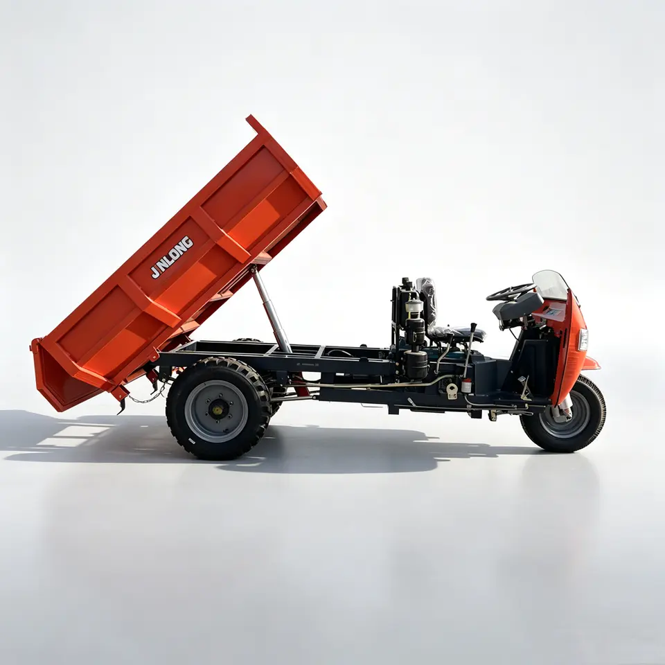 Industrial Passenger and Delivery Closed Cabin Diesel Three-Wheel Tricycle - Detail view 1